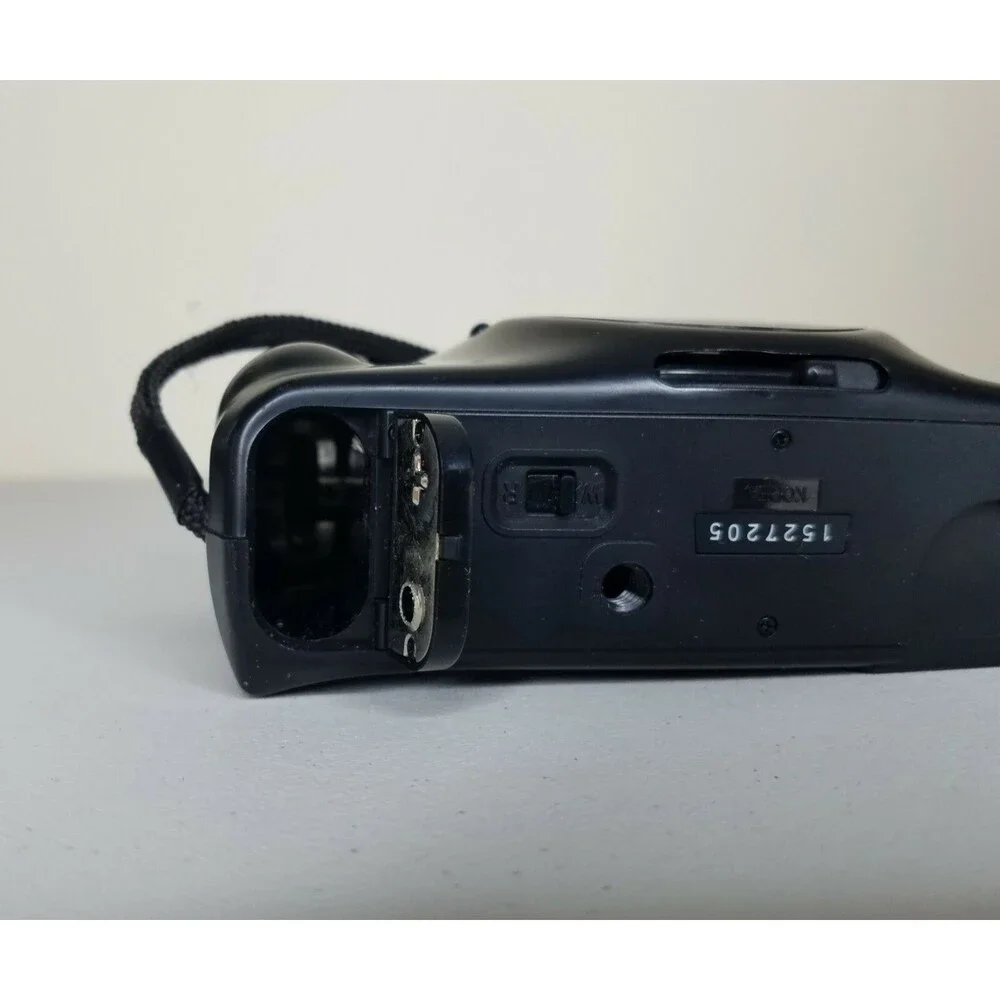 Samsung AF200 DX 35mm Film Camera Point & Shoot Collectable Lomo Retro w/ Case